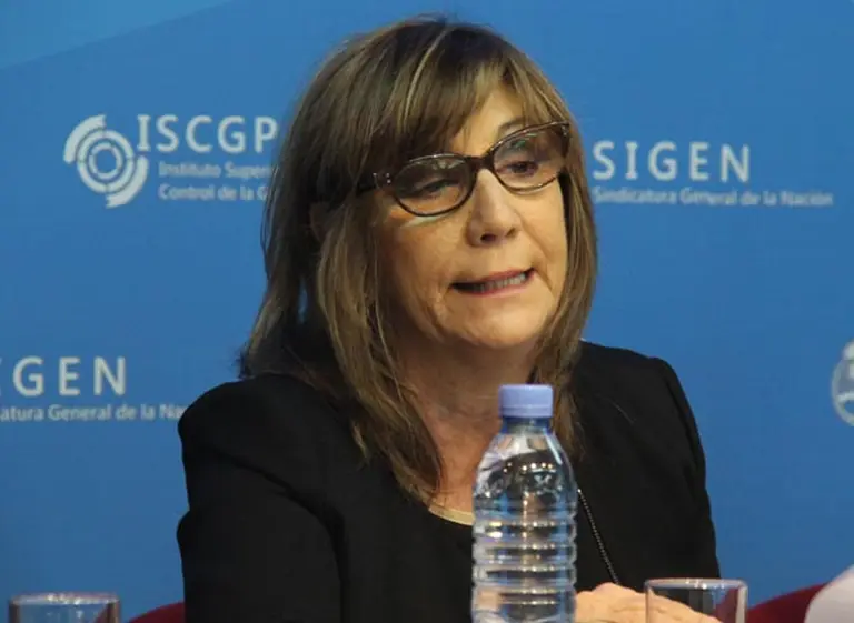 Citan a indagatoria a la Procuradora del Tesoro durante el kirchnerismo
