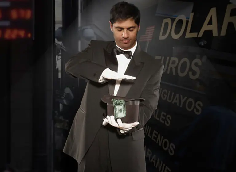 Puede fallar: Kicillof querí­a dólares para las industrias pero se los está gastando la clase media en Miami