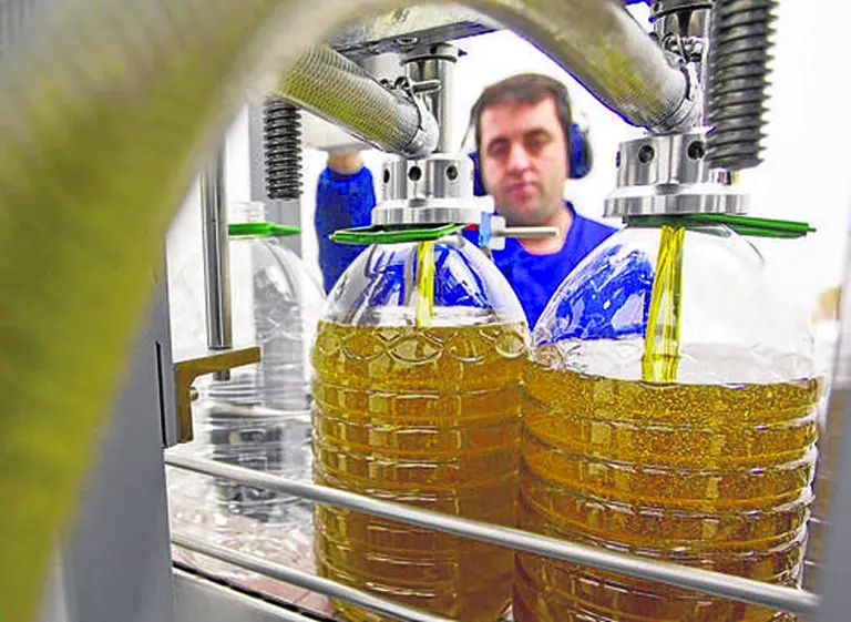 Los aceiteros cobrarán un extra de $15.600 como bono de fin de año