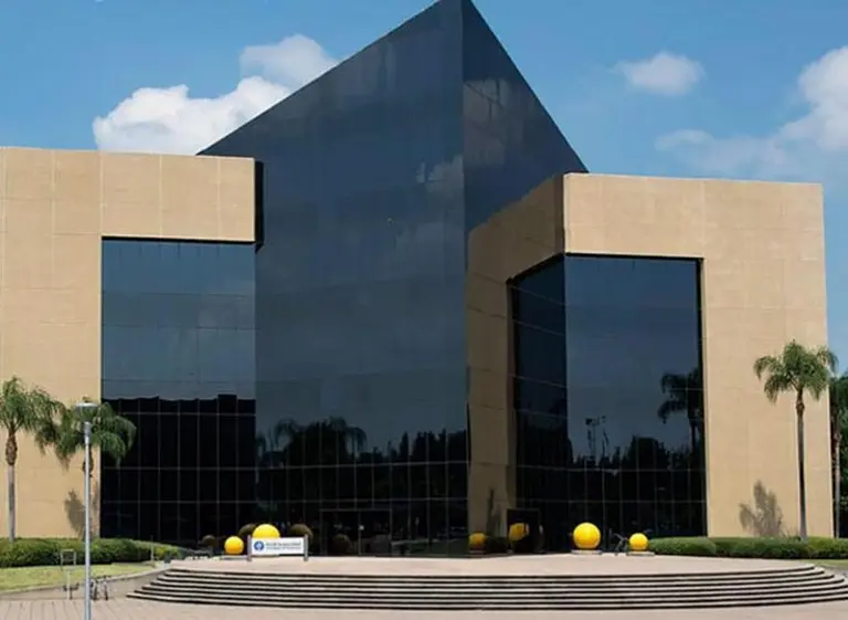 La mexicana EGADE Business School cortó cintas en su nueva sede de Guadalajara