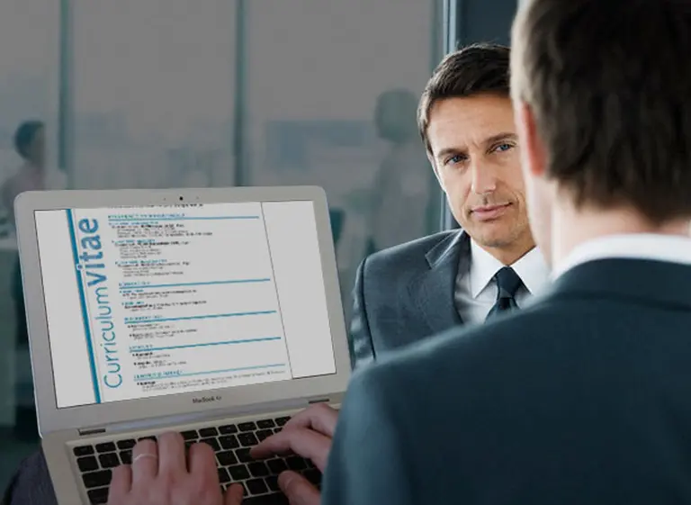 El CV quedó chico: empresas buscan captar a la "Generación Y" con mensajes viejos y poco atractivos