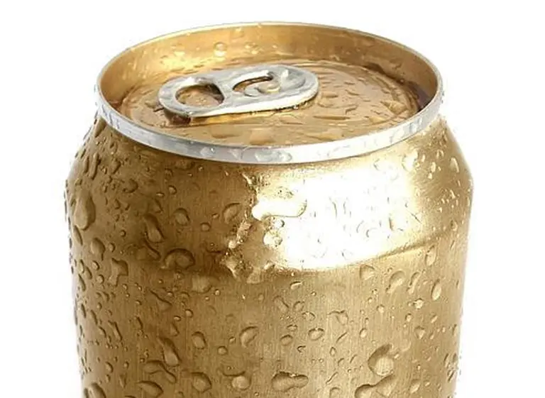 ¿Qué tan cierto es que las bebidas "light" engordan menos que otras?