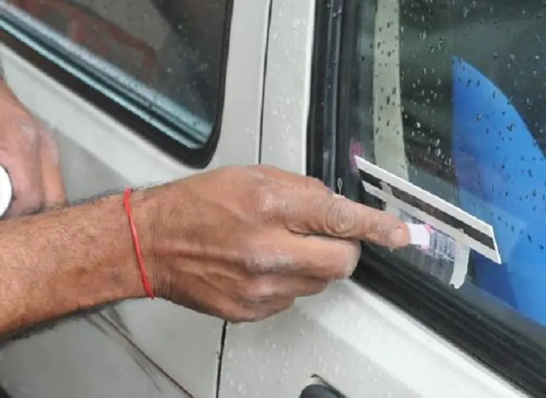 Macri posterga el trámite que obliga a grabar las autopartes de los vehí­culos para evitar robos