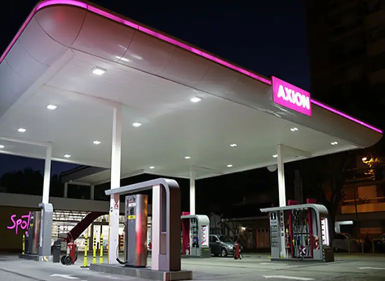 Ya son 100 las estaciones de servicio Axion Energy en Argentina
