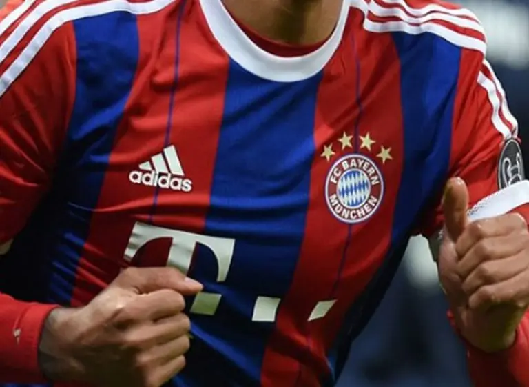 Adidas paga más de 900 M de euros para seguir vistiendo al Bayern Munich