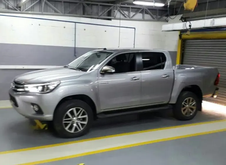 La Toyota Hilux empieza a mostrarse de cuerpo completo antes de su lanzamiento