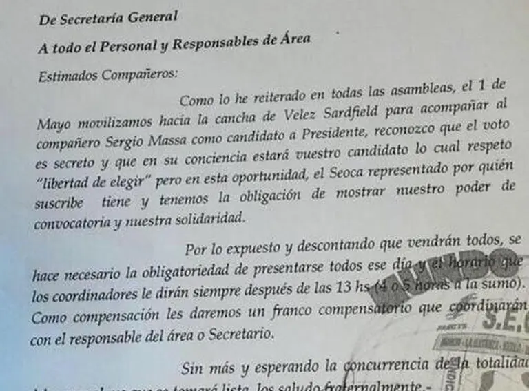 Denuncian que obligaron a empleados de comercio a ir al acto de Massa