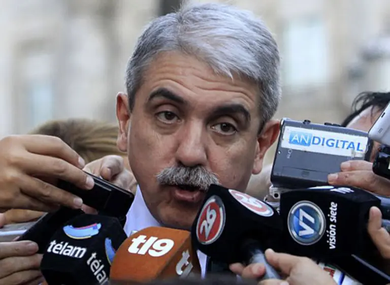 Aní­bal Fernández: "Soy un defensor acérrimo de la siembra directa"