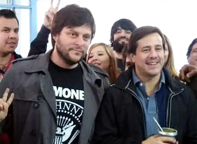 Nadie resiste un archivo: los tuits del vice de Recalde ya son el papelón polí­tico de la campaña