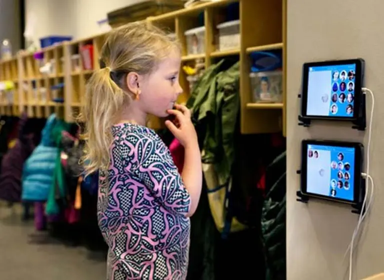 Cómo funciona por dentro la escuela que financia Mark Zuckerberg