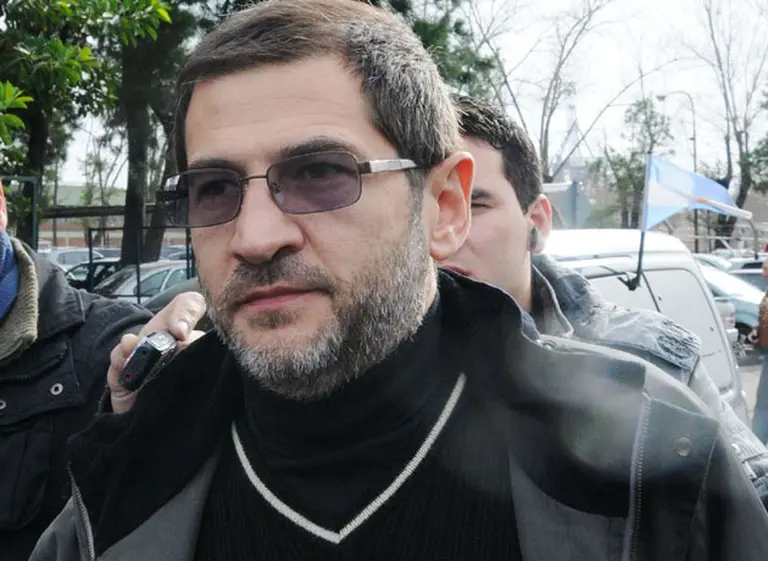 Procesan a los hermanos Schoklender por evasión de aportes previsionales