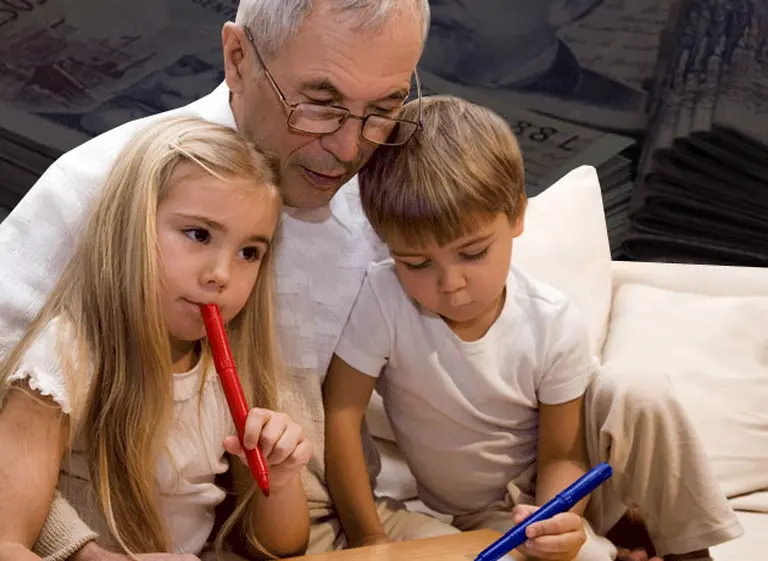 Si los padres no cumplen con su obligación alimentaria, se harán cargo los abuelos