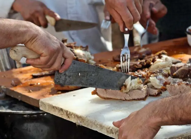 Asado para todos y todas: la relación entre el salario y el kilo de carne es la mejor en una década