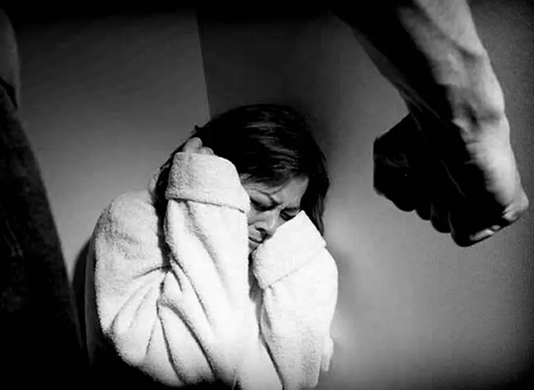 Violencia de género: 36% de los casos denunciados tiene una motivación económica
