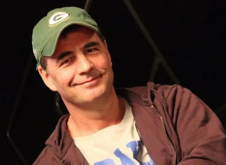 Burzaco, investigado por la FIFA, fue despedido de Torneos y Competencias