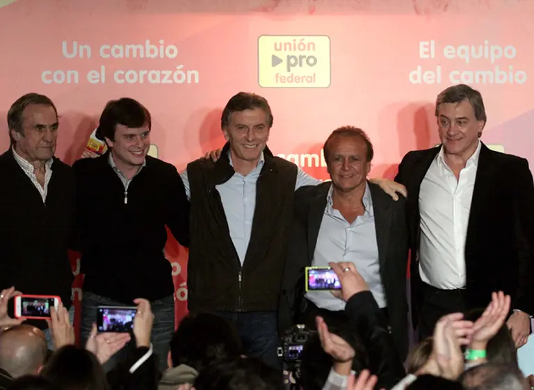 El PRO y el kirchnerismo piden que se abran las urnas en Santa Fe para contar "voto a voto"