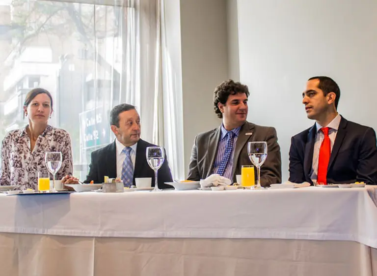 CESSI y la Red ArgenTIna IT difunden en Colombia la gestión de datos y la inteligencia de negocios