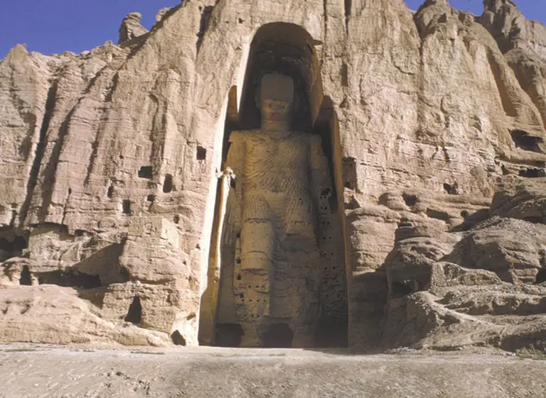 Los budas gigantes destruidos por los talibanes hace 14 años reviven en 3D