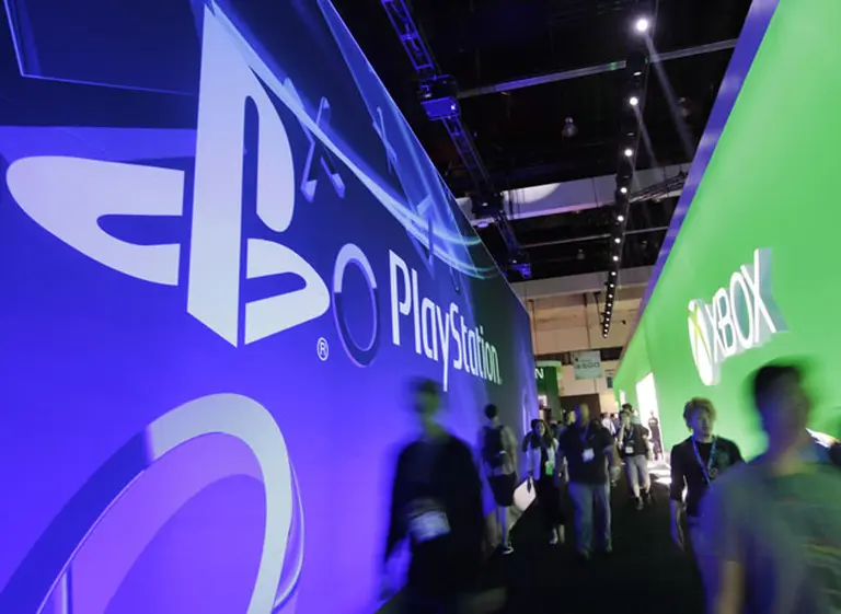 Microsoft quiere globalizar el juego contra la PlayStation de Sony