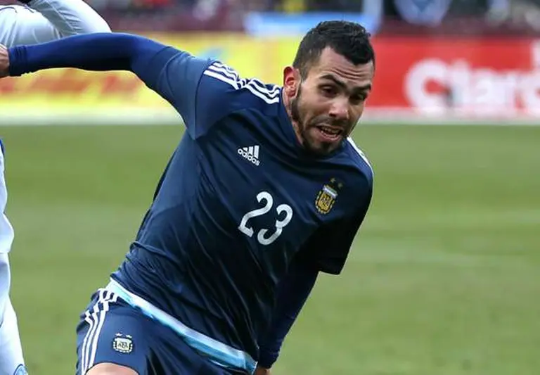 Para la prensa italiana, la vuelta de Tevez a Boca es un hecho