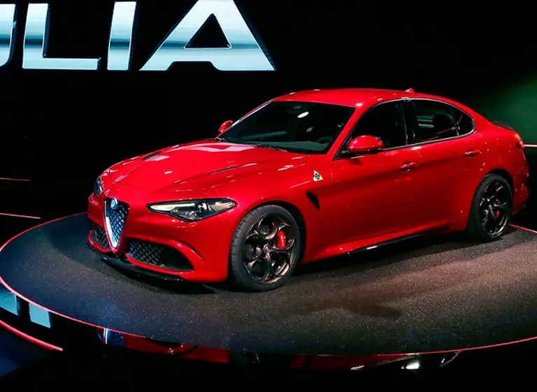 Así­ es el flamante Alfa Romeo Giulia que se presentó en Italia