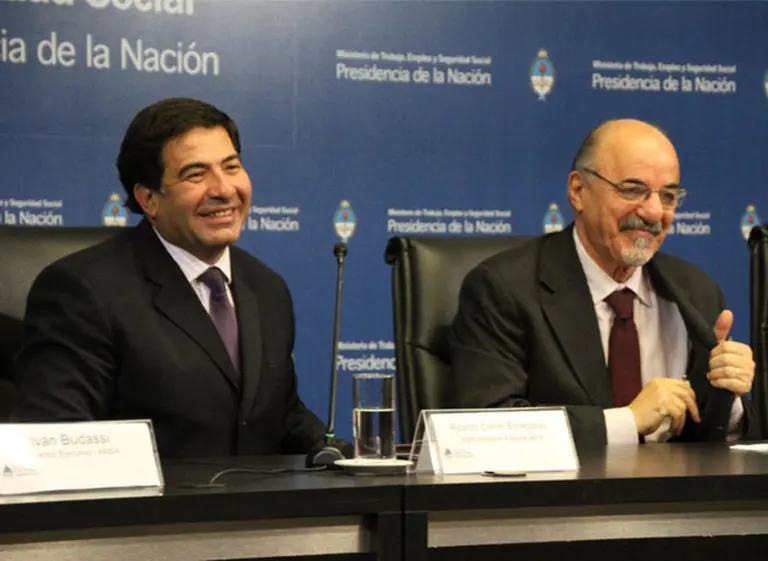 La AFIP y Trabajo oficializan la implementación del libro de sueldos digital