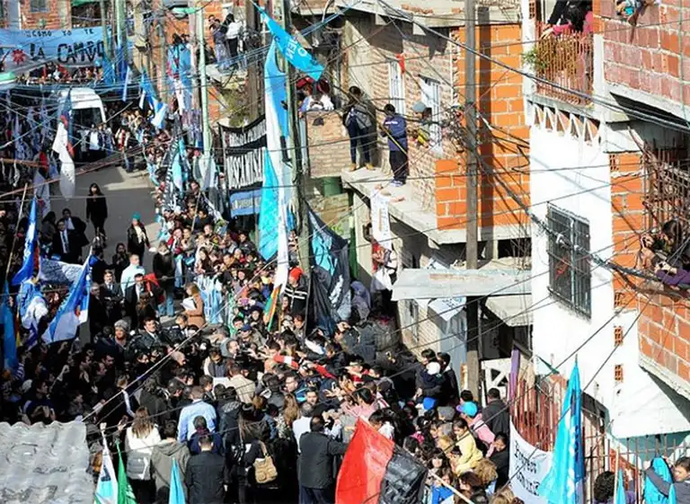 Mateadas, caminatas y la presencia de CFK: así­ cierran campañas los candidatos a jefe de gobierno porteño