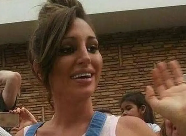 Vicky Xipolitakis volvió a viajar en avión y quiso entrar a la cabina del piloto