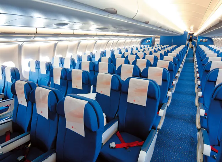 ¿Cuál es el asiento más seguro de un avión?