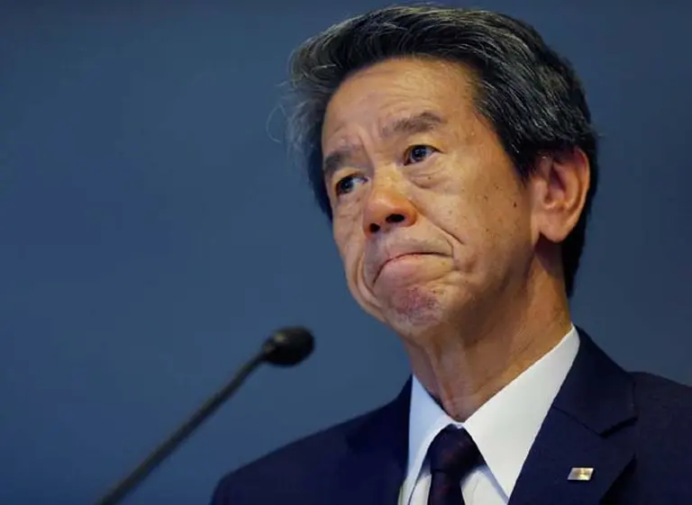 El CEO de Toshiba y siete directivos renunciaron tras escándalo contable