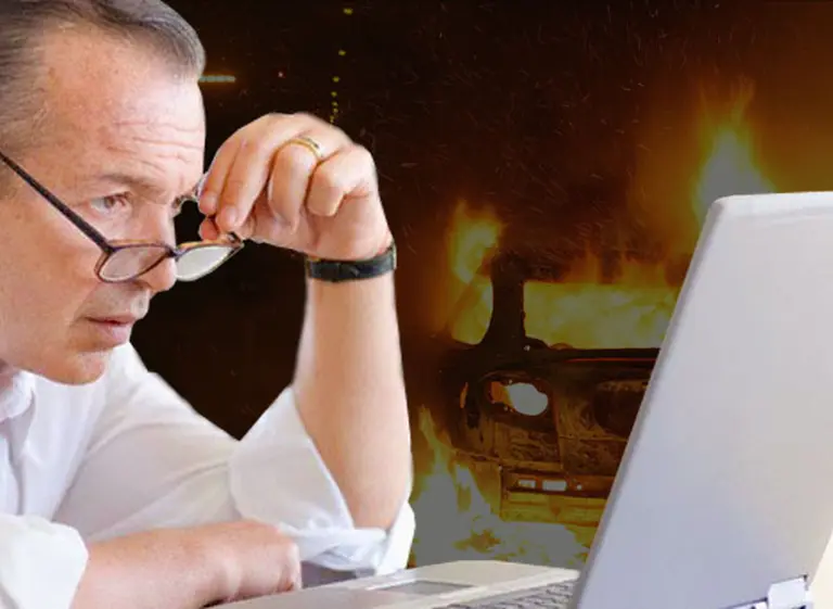 Quemacoches en acción: la "letra chica" del seguro y el tipo de cobertura para reclamar