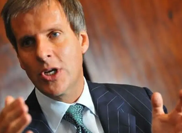 "El dólar no se puede disparar con un BCRA con u$s60.000 M de reservas"