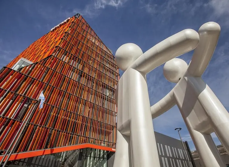 Tarjeta Naranja estrena una de las sedes corporativas más destacadas del paí­s