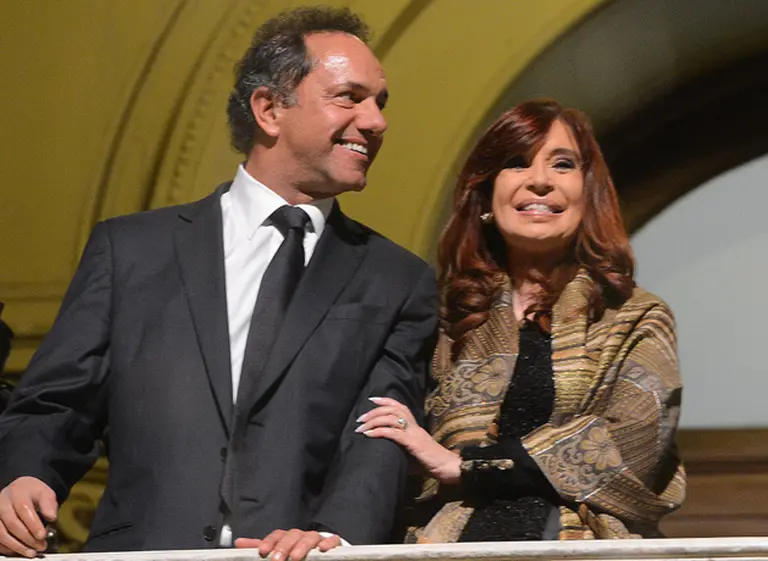 Temerosa de una fuga de votos post-inundación, Cristina pidió a la militancia perdonar a Scioli y reforzar la unidad