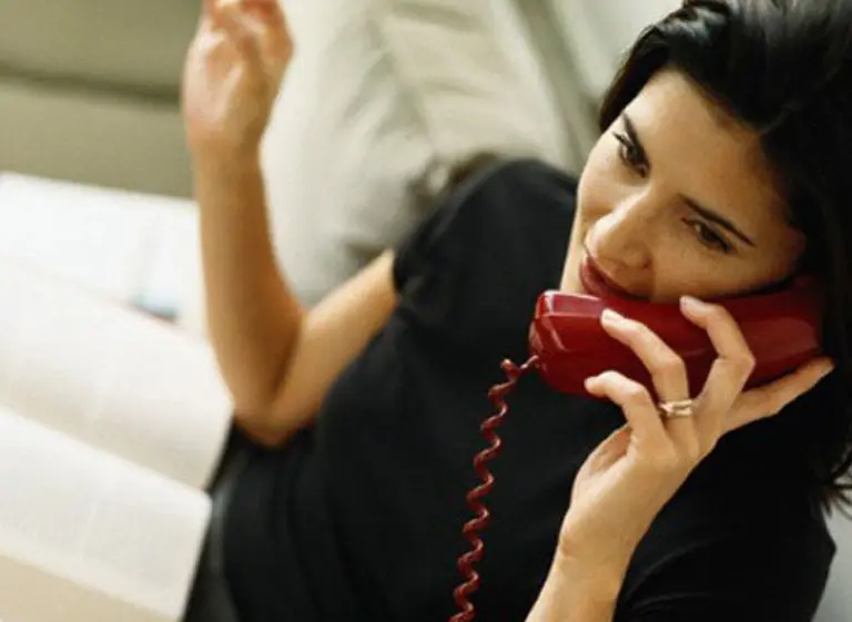 Oficializan el procedimiento para denunciar incumplimientos al registro "No llame"