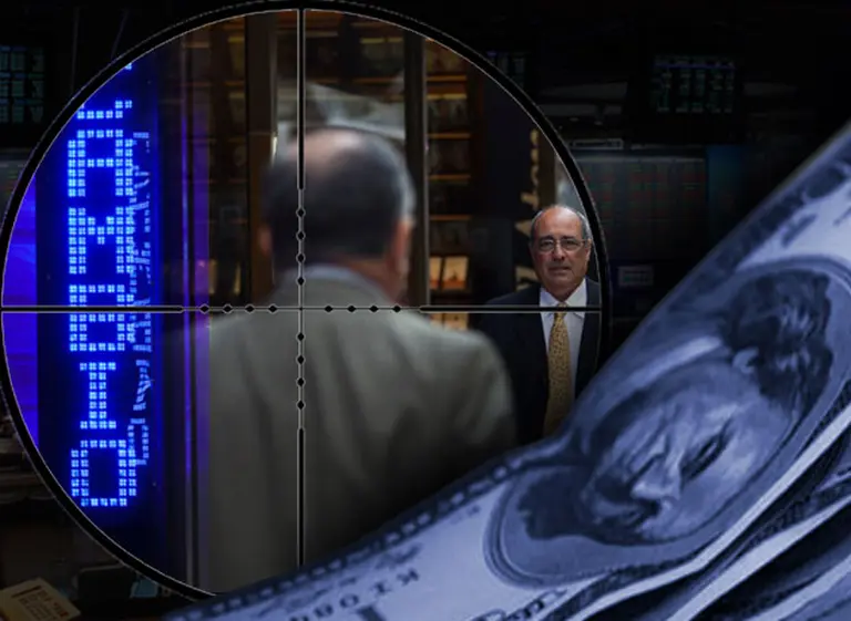 El dólar blue se despertó y pegó un salto de once centavos, hasta los $15,94