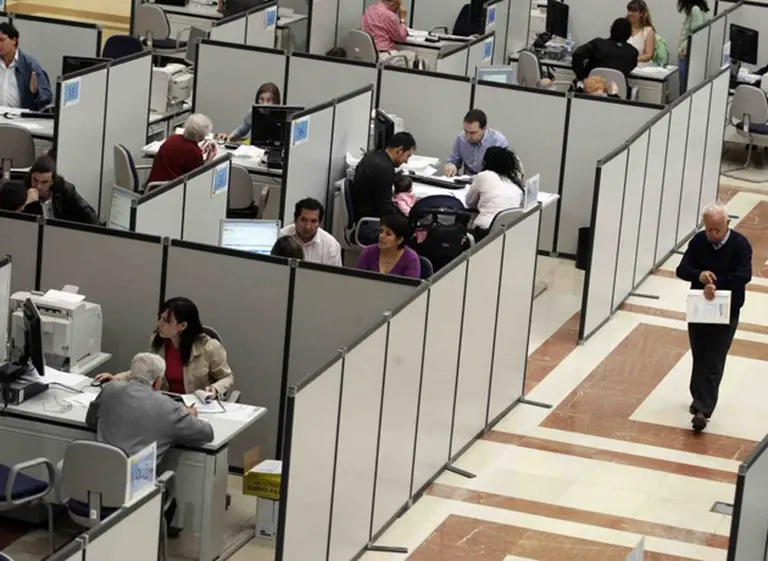 Unos 7.000 contratados en el Estado obtuvieron el pase a planta permanente