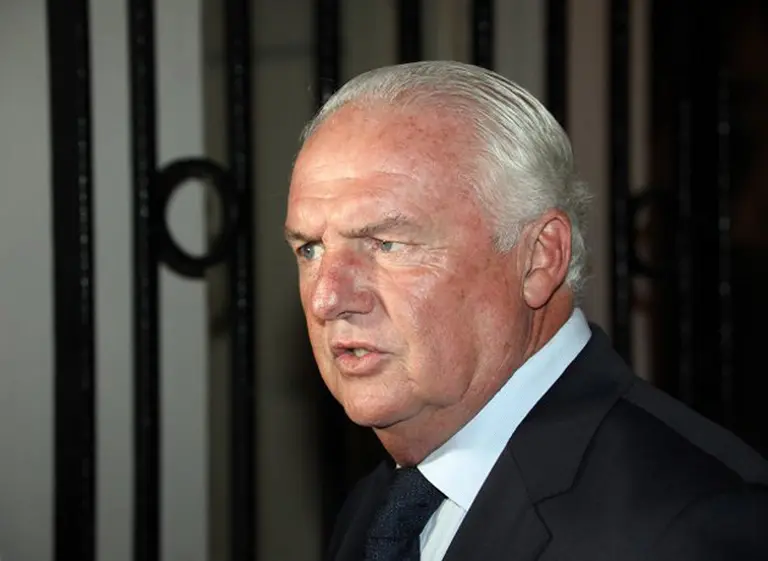 Ahora acusan a Fernando Niembro de recibir contratos de la Policí­a Metropolitana