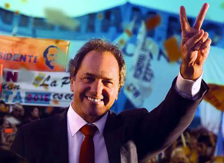 Blanqueo de capitales: Scioli estima repatriar u$s15.000 millones