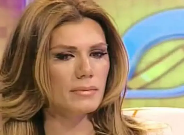 Flor de la V se tuvo que mudar y lucha por no quedar en bancarrota