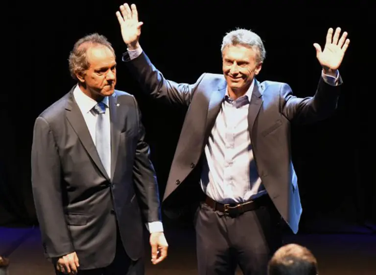 Encuesta: ¿quién perdió y quién ganó el debate presidencial?