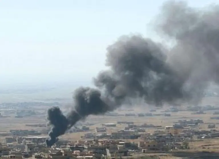 Así­ despegaban los aviones de la Fuerza Aérea francesa para el bombardeo