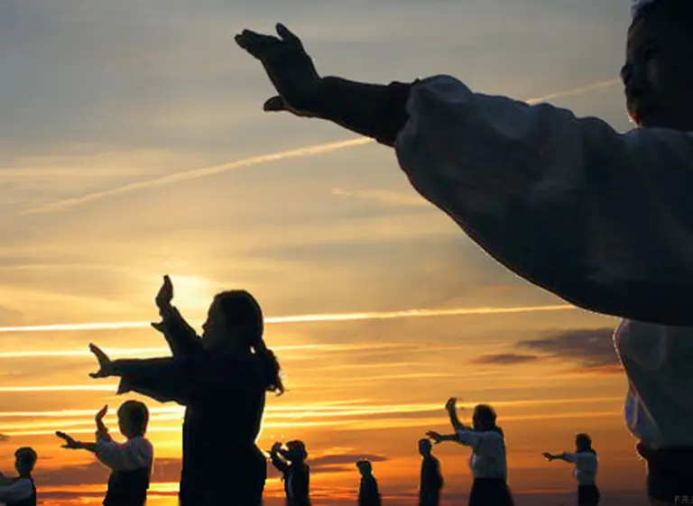 Adiós al estrés: una técnica de meditación en movimiento promete ahuyentar los problemas