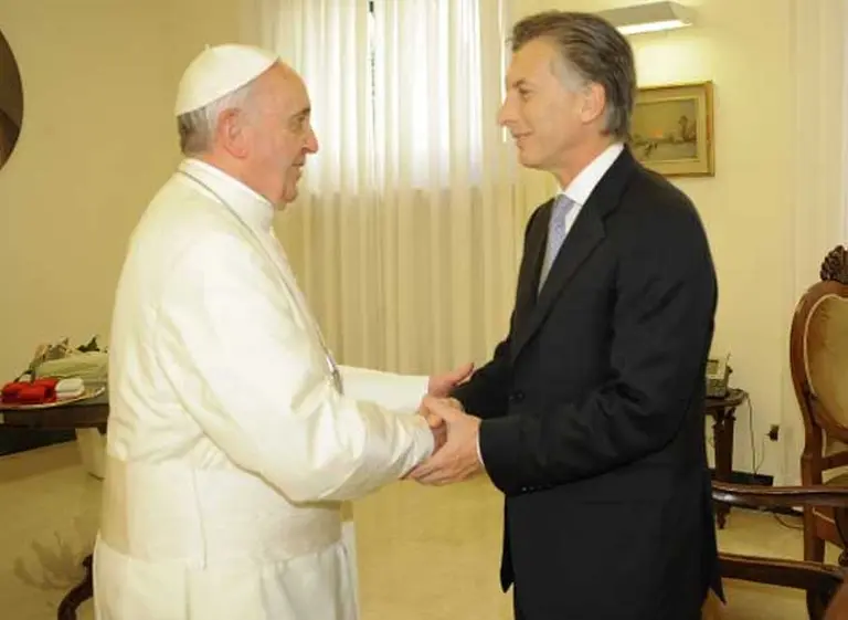 El encuentro entre el Papa y Macri es "inminente", según ABC de España