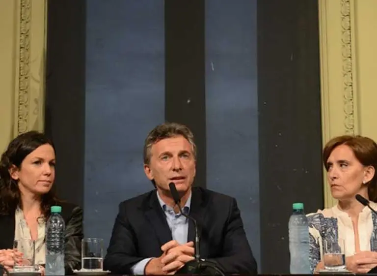 Otro golpe a la herencia K: disuelven el instituto Manuel Dorrego