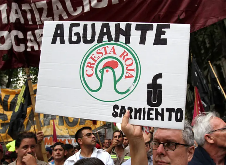 Hoy se define el futuro de Cresta Roja: vence el plazo para las interesadas en reactivar la aví­cola