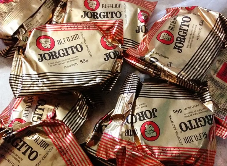 Conozca la historia detrás de los nombres de los clásicos alfajores argentinos