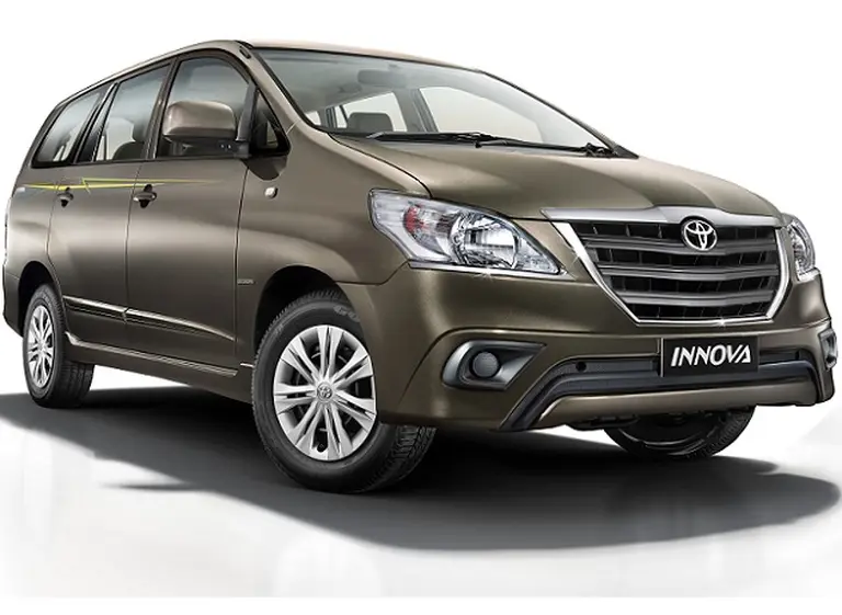 Toyota tiene en carpeta producir su utilitario Innova en Zárate