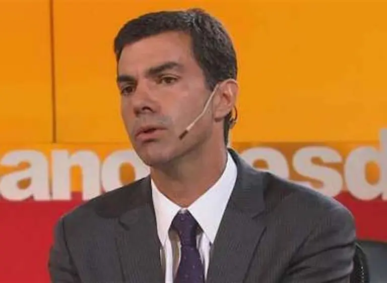 Urtubey: "Si fuera presidente, vetarí­a la ley anti despidos"