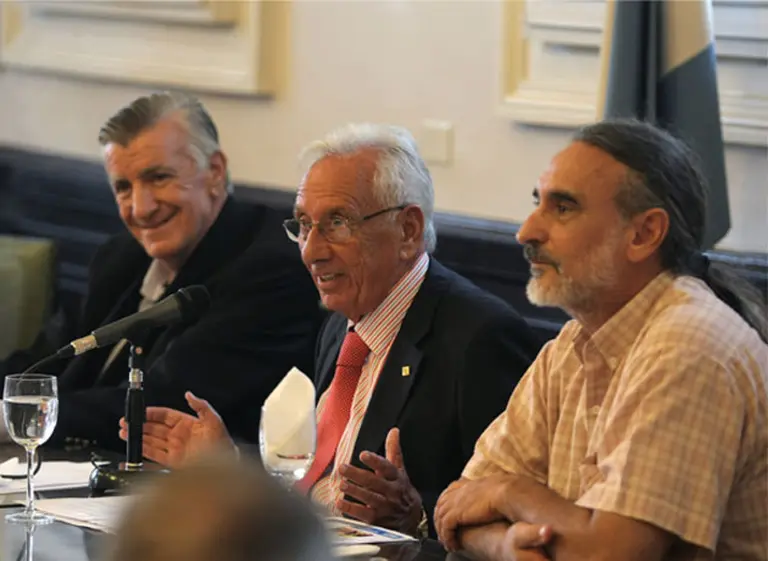 El peronismo, unido contra Macri por vetar "emergencia laboral"